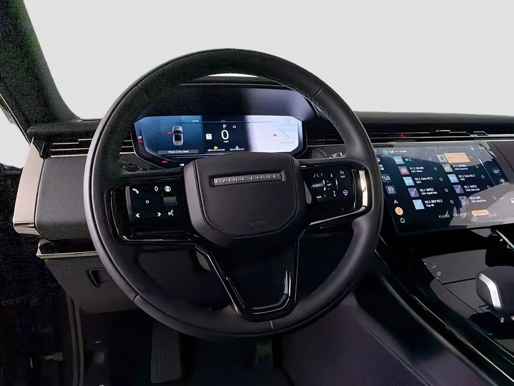 New 2026 Carpathian Grey Land Rover Dynamic SE image 11