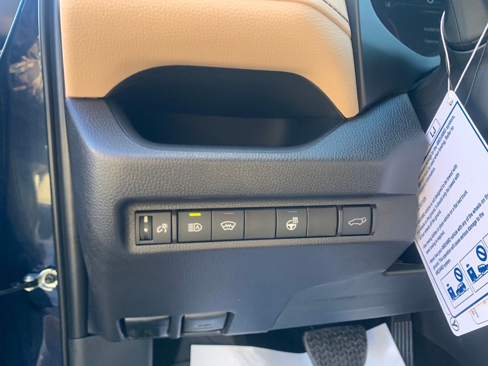 New 2025  Toyota XLE image 14