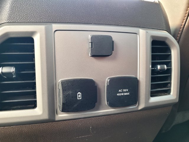 Used 2021  Ford King Ranch image 13