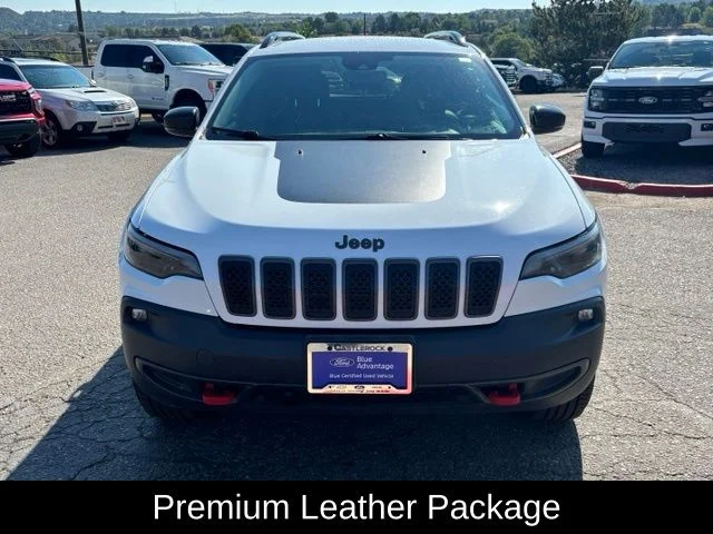 Used 2022 White Jeep Trailhawk image 10