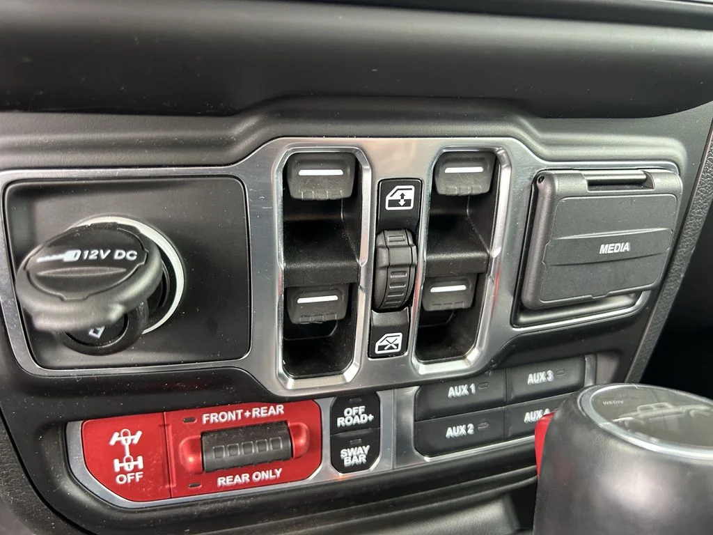 Used 2021 Black Jeep Rubicon image 22