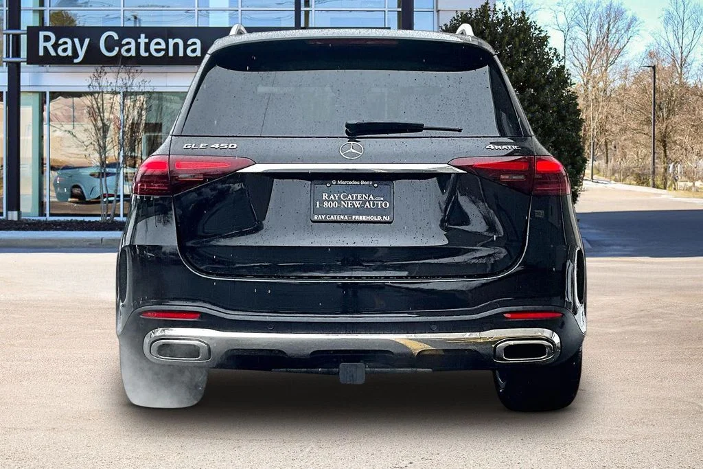 New 2026 Black Mercedes-Benz GLE 450 image 4