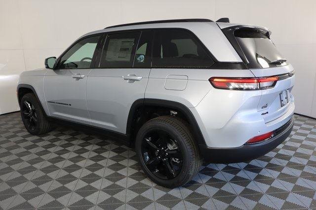 2025 Jeep Grand Cherokee Limited - Photo 6
