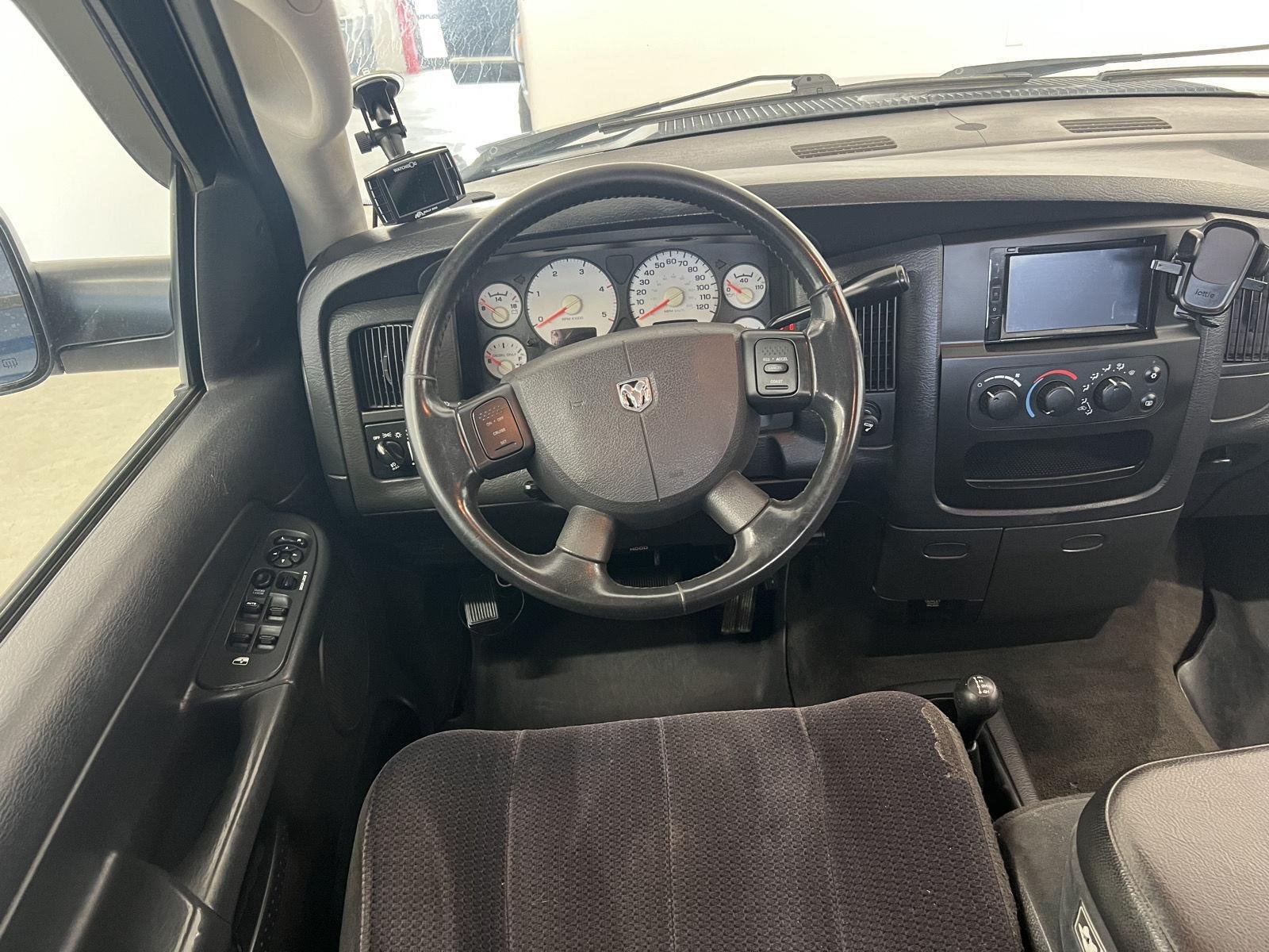2004 Dodge Ram 2500 Pickup SLT - Photo 26