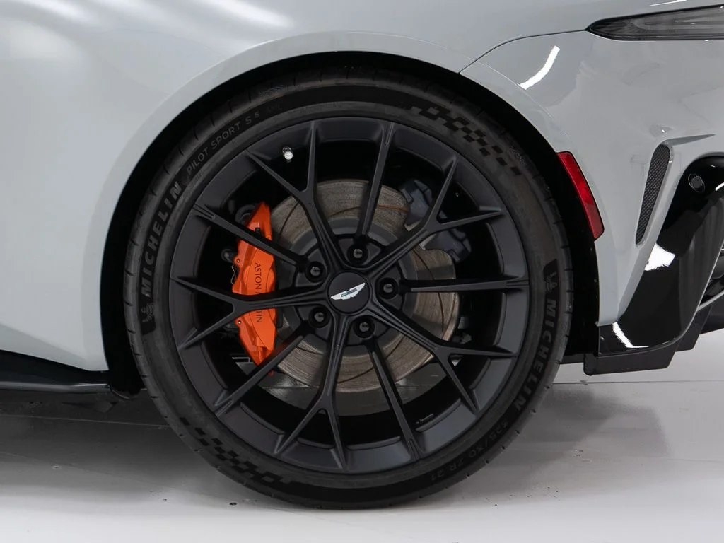 New 2026 Apex Grey Aston Martin Roadster image 40