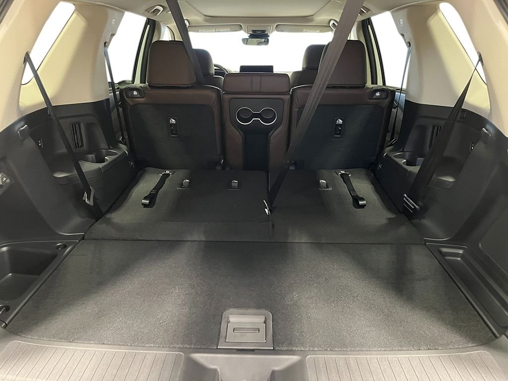 New 2026 Platinum White Pearl Honda Touring image 24
