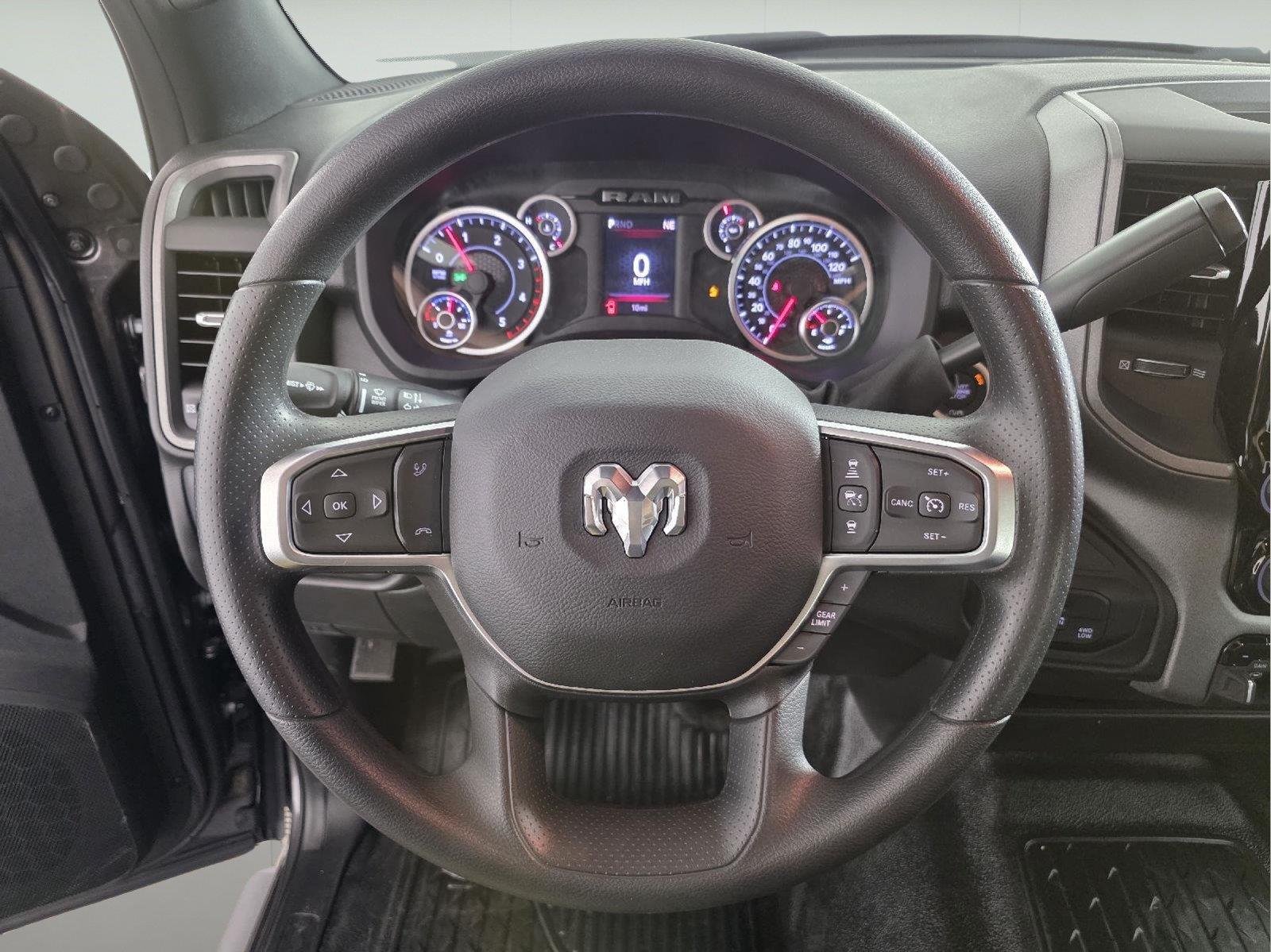 2026 RAM 3500 Chassis Tradesman - Photo 24