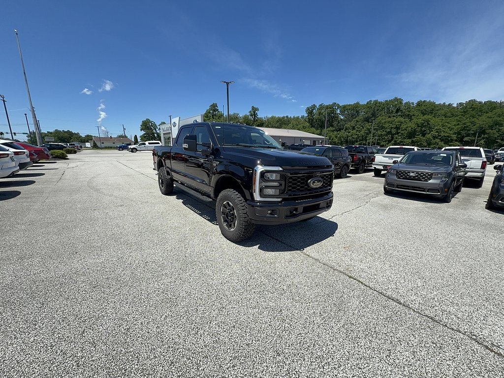 New 2026 Agate Black Metallic Ford F-250® Lariat® image 8