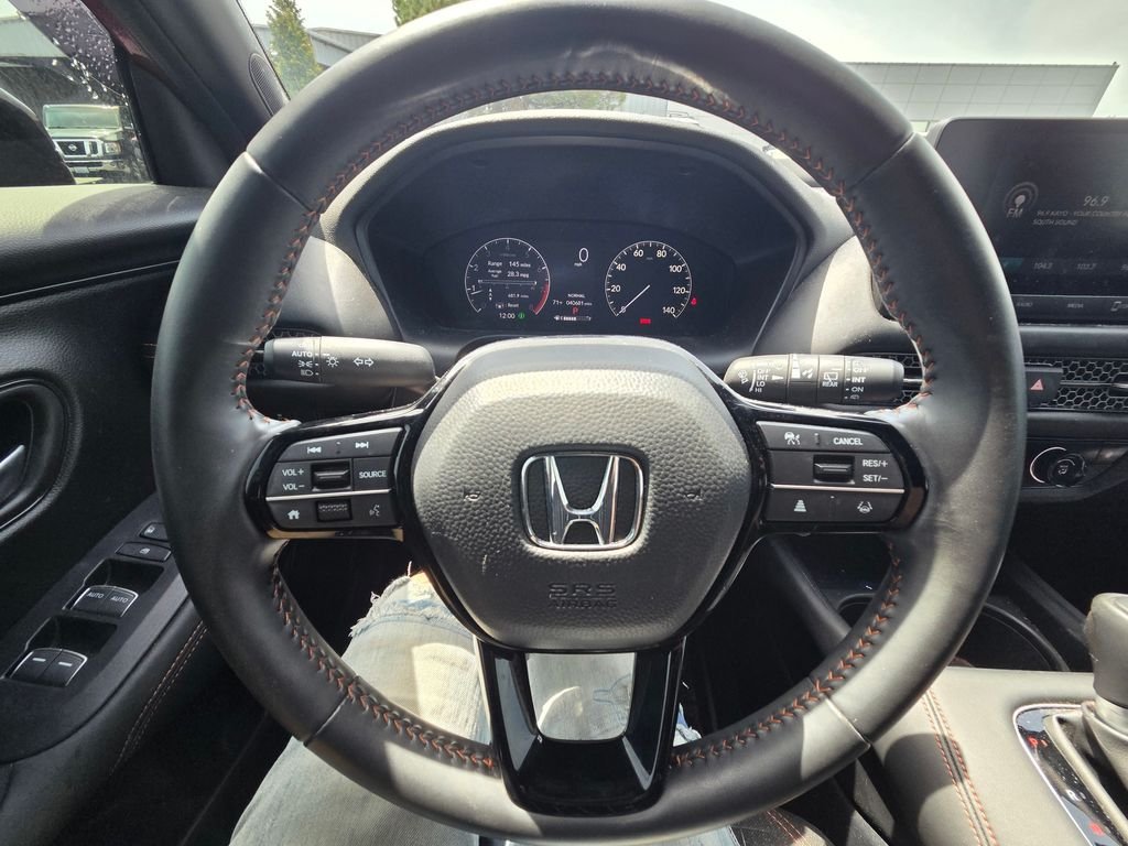 Used 2024  Honda Sport image 11