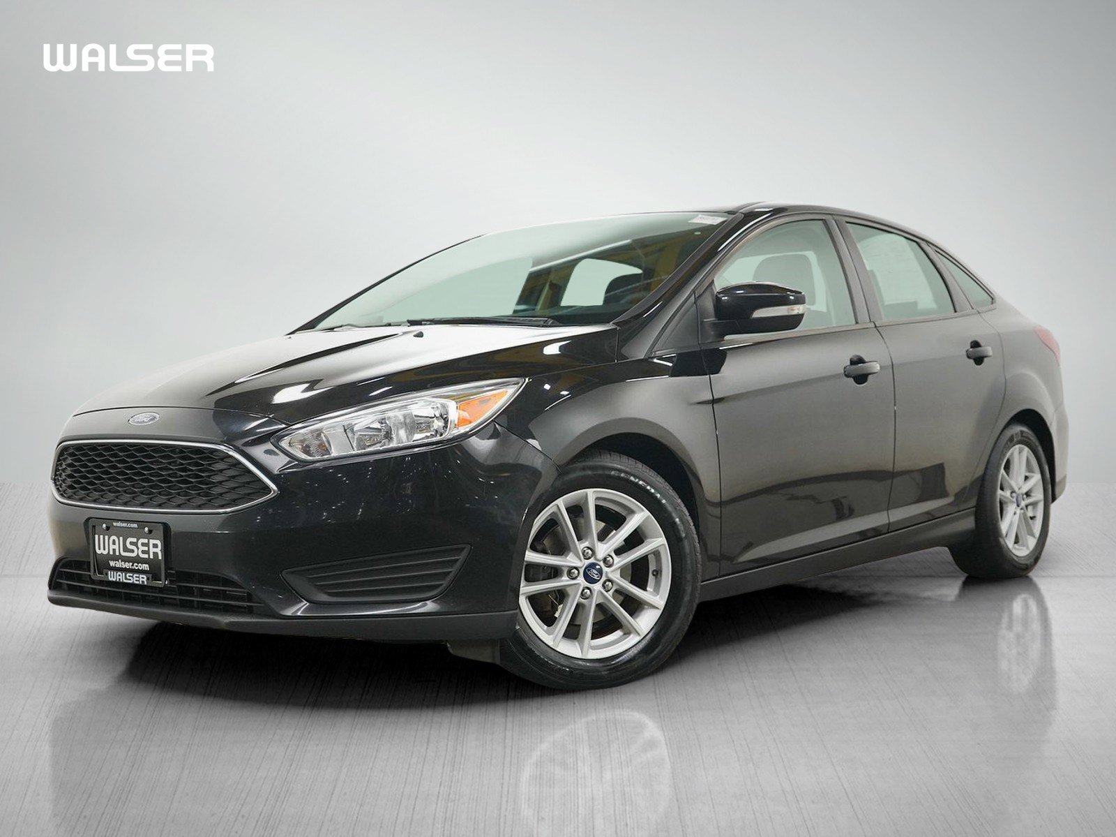 2015 Ford Focus Sedan SE's photo