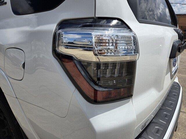 Used 2023 Ice Toyota TRD Off Road Premium image 27
