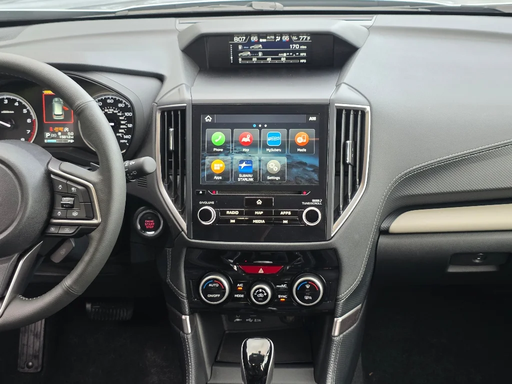 Used 2023 Ice Silver Metallic Subaru Limited image 3
