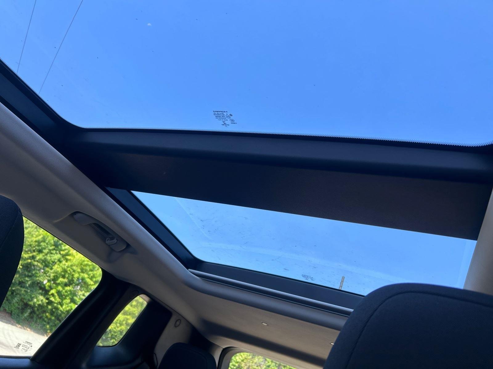 Used 2018  JEEP ALTITUDE image 22