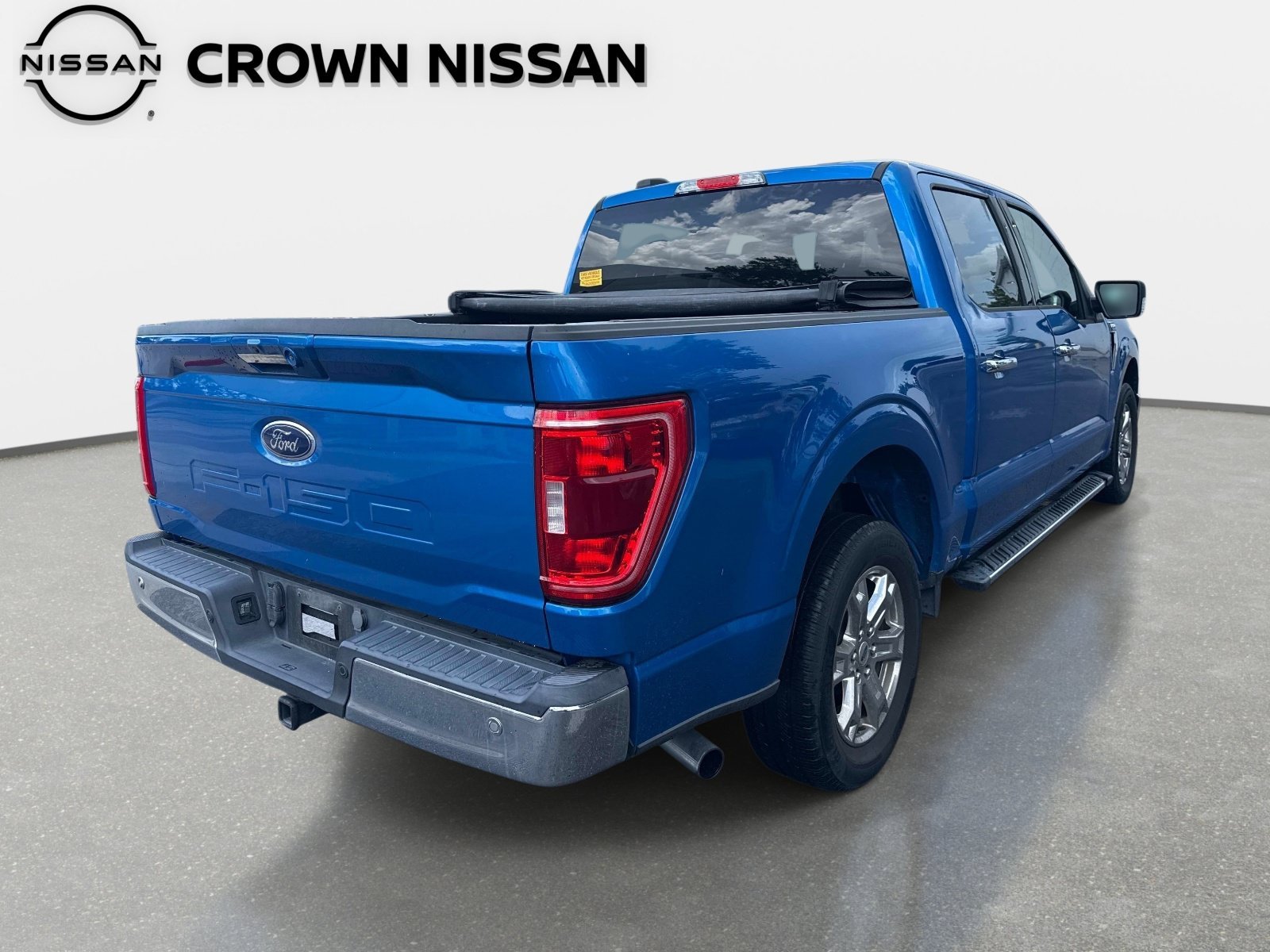 Used 2021 -Select- Ford XL image 6