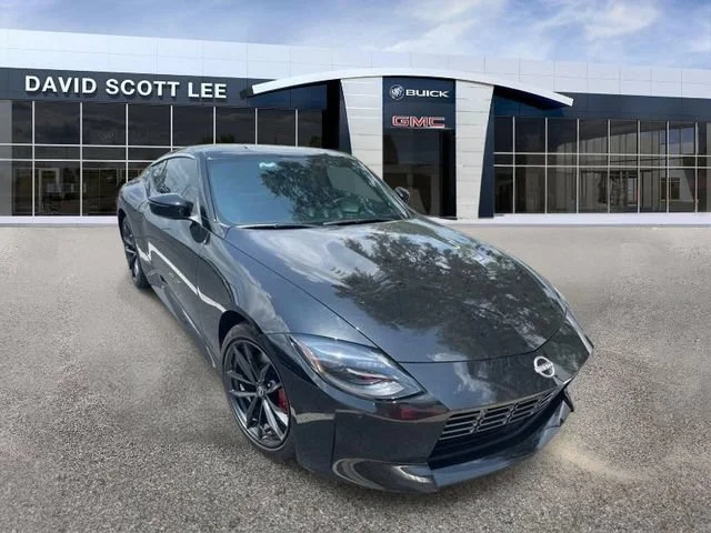 Used 2023 Black Diamond P Nissan Performance image 3