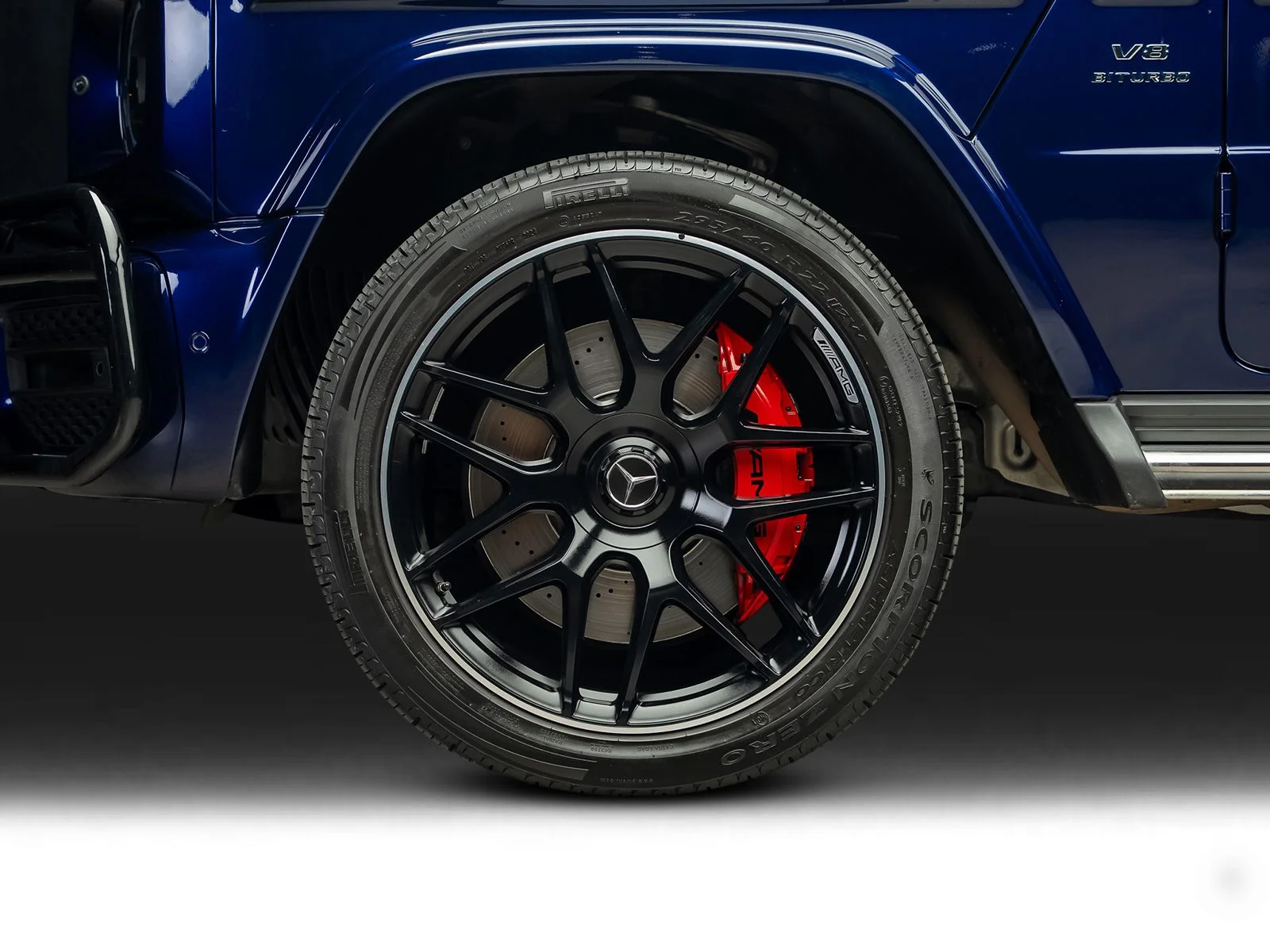 Used 2021 Blue Mercedes-Benz G 63 AMG&reg; image 22