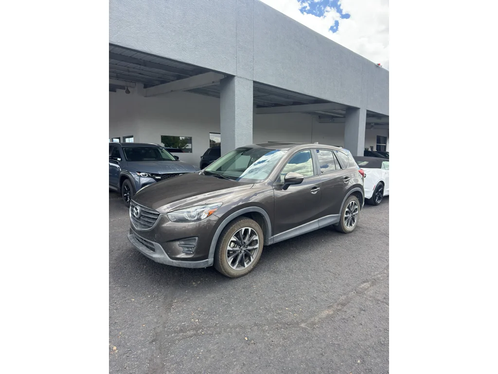 Used 2016 Titanium Flash Mica Mazda Grand Touring image 28