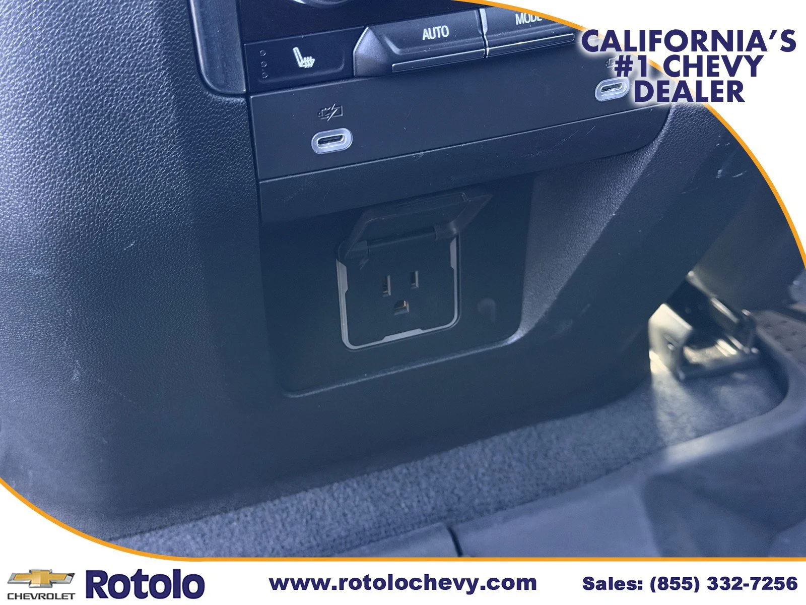 Used 2023 Midnight Blue Metallic Chevrolet RST image 16