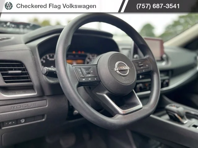 Used 2024 Everest White Pearl Nissan S image 18