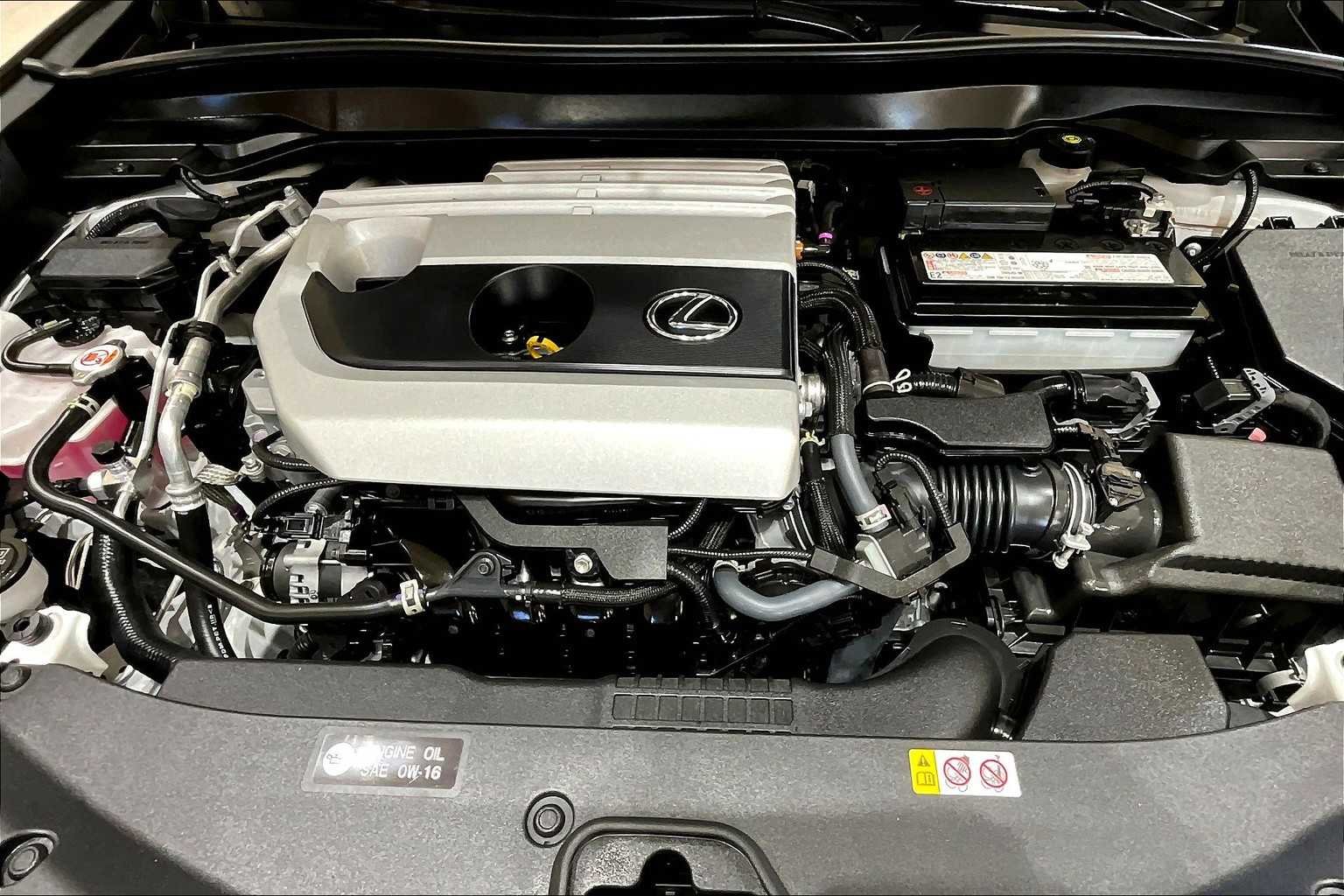 Certified Used 2022 Eminent White Pearl Lexus  image 30