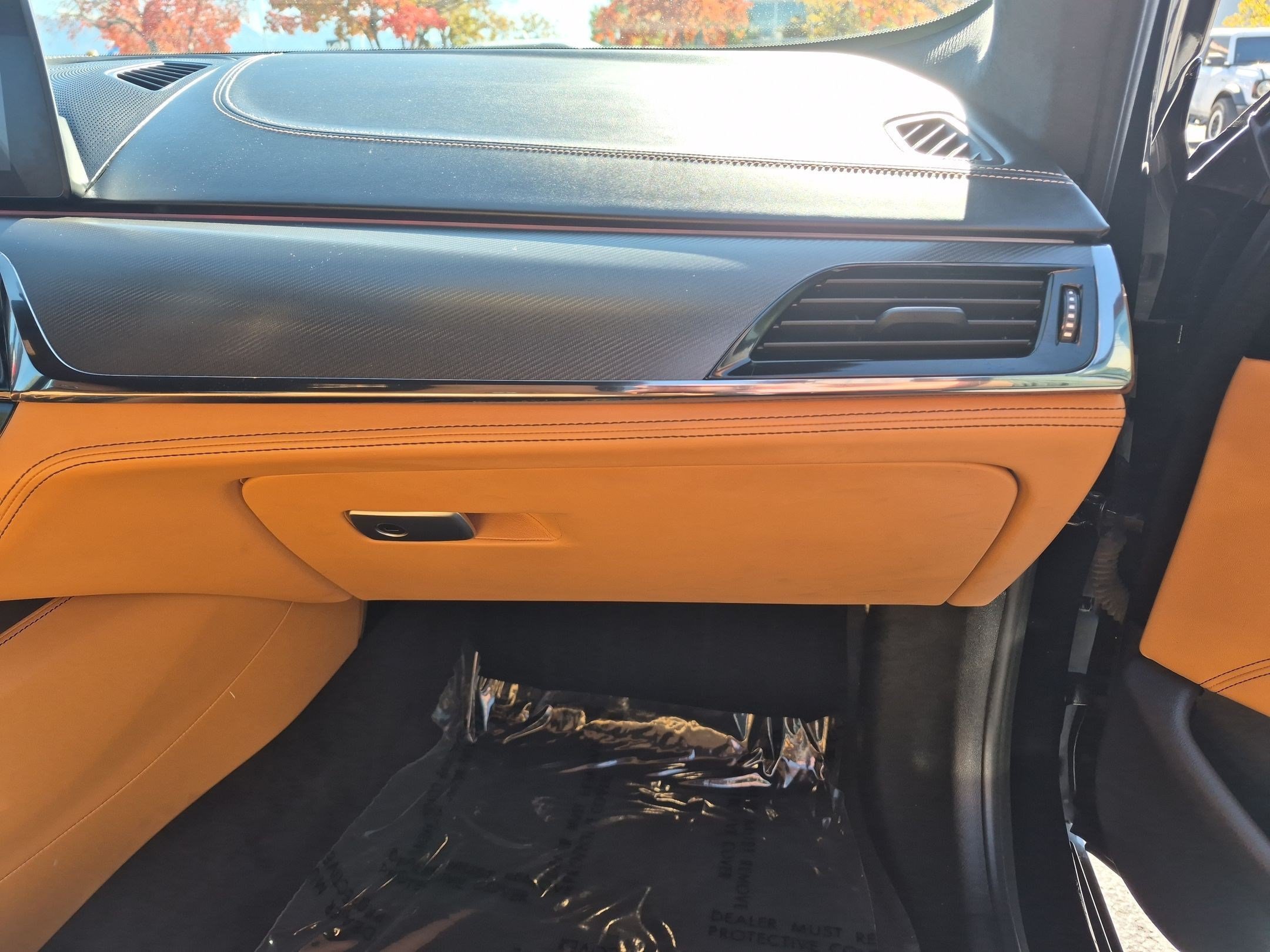 Used 2019 Black Sapphire Metallic BMW Competition image 31