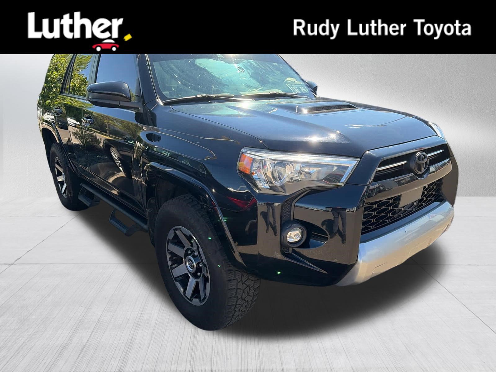 2021 Toyota 4Runner Off-Road 4WD V6's photo