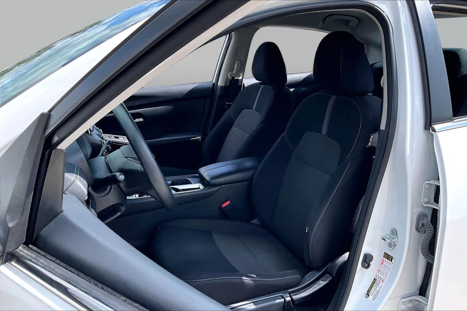 Used 2024 Fresh Powder Nissan SV image 8