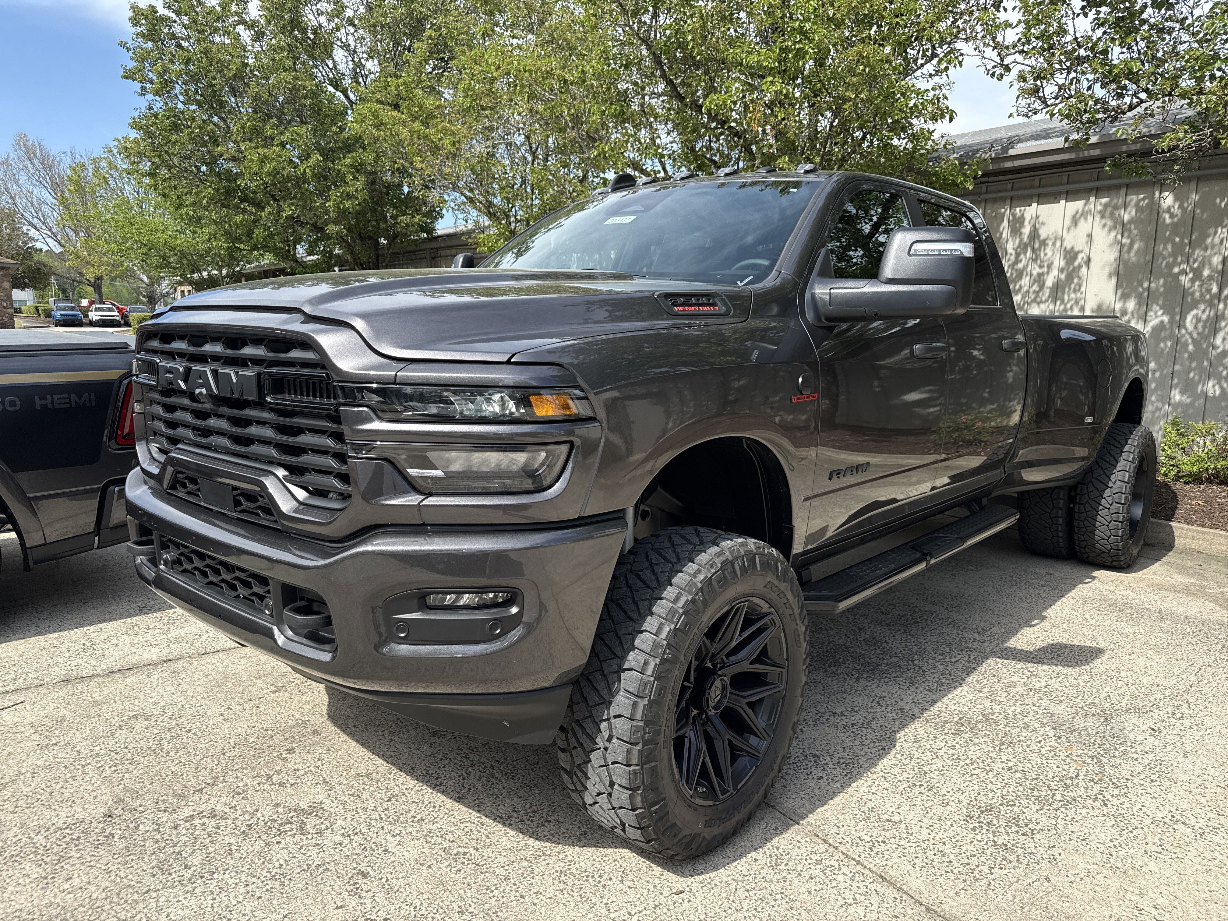 New 2026 Granite Crystal Metallic Clearcoat RAM Big Horn image 3