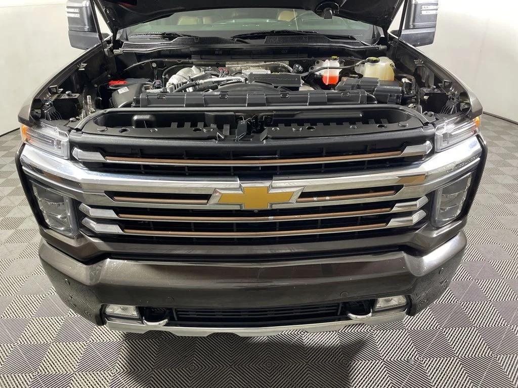 Used 2021 Brown Metallic Chevrolet High Country image 26