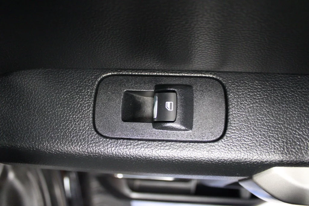 Used 2018 Shadow Black Ford Lariat image 54