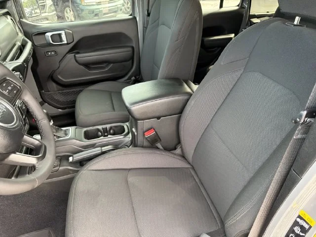 Used 2023 Gray Jeep Willys image 19