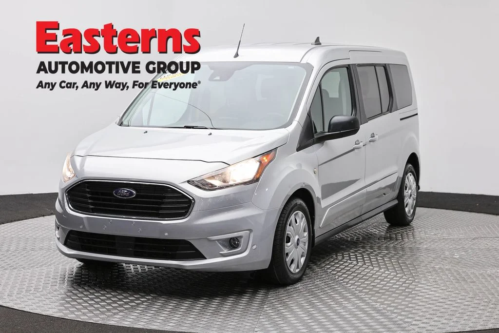 Used 2021 Silver Ford XLT image 1