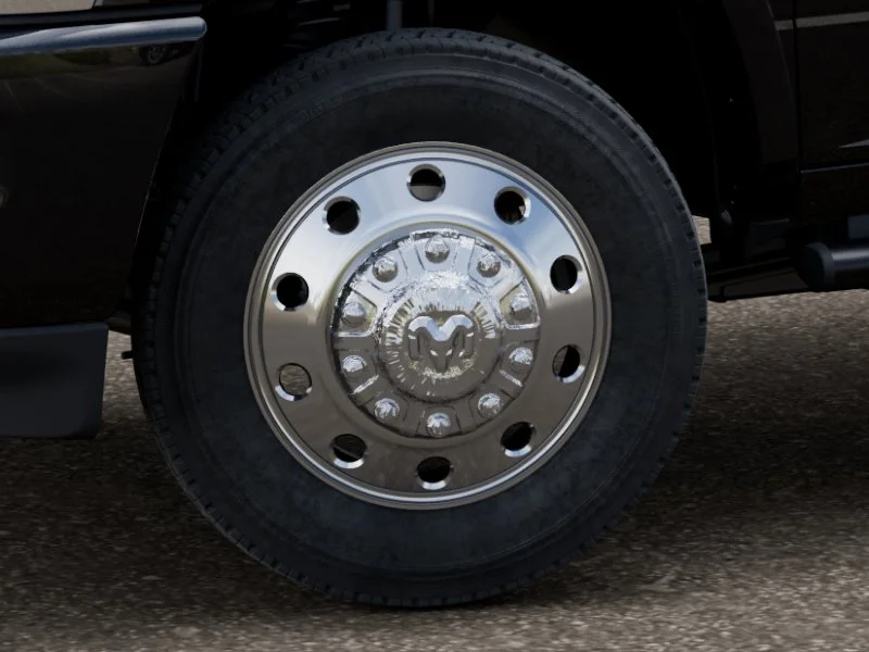 New 2026 Diamond Black Crystal Pearl-Coat Exterior Paint RAM TRADESMAN image 8
