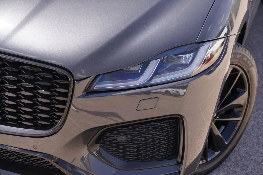 2026 Jaguar F-Pace R-Dynamic S - Photo 2
