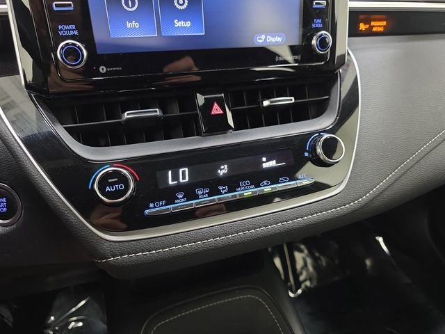 Used 2021 Silver Toyota SE Nightshade Edition image 21