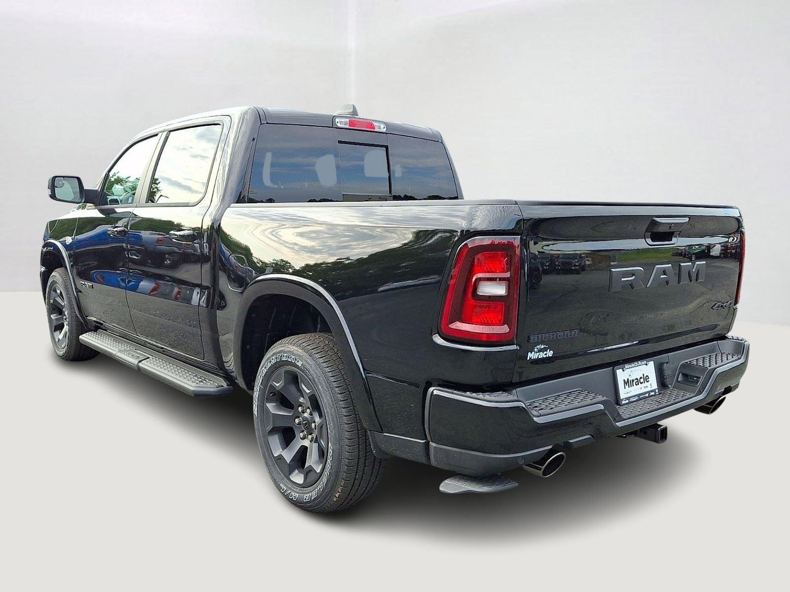 New 2026 Diamond Black Crystal Pearlcoat RAM Big Horn image 4
