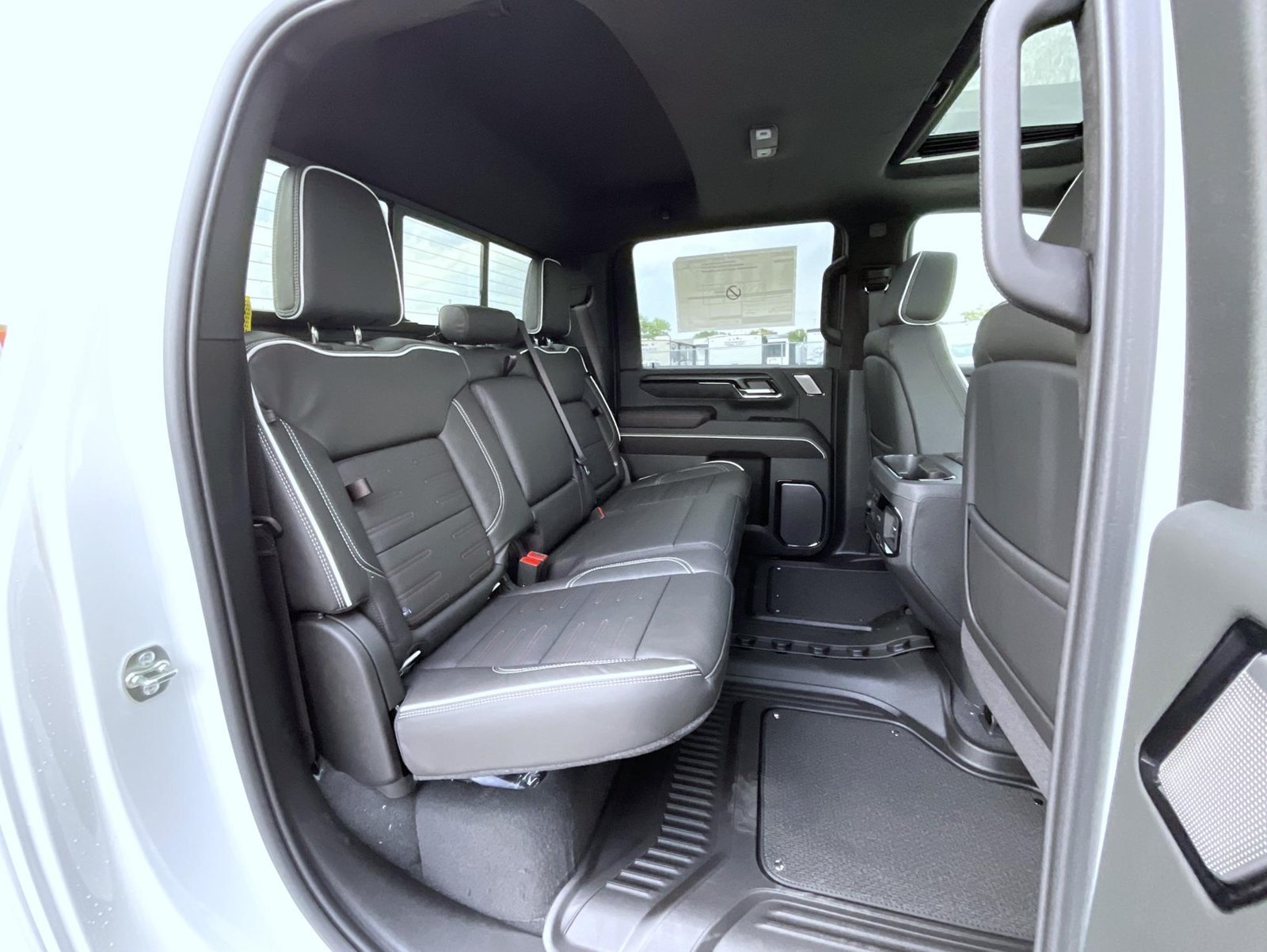 2026 GMC Sierra 2500HD AT4X - Photo 18