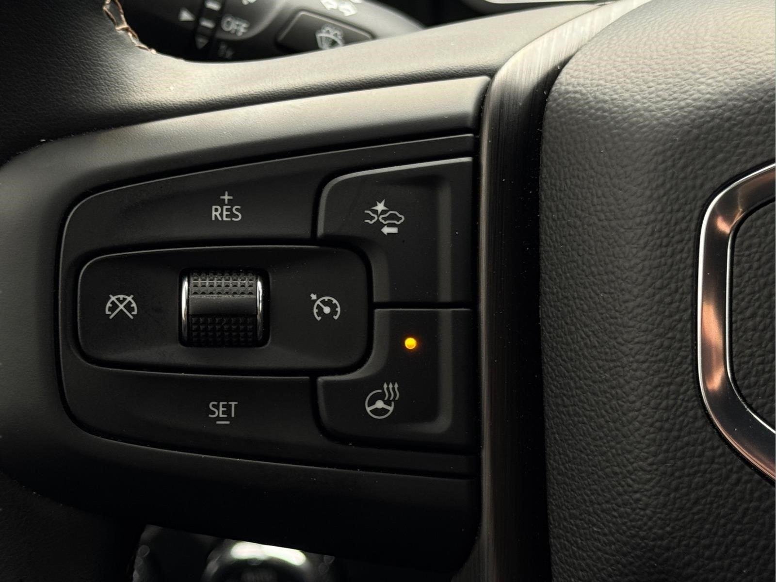 Used 2026 Summit White GMC AT4 image 17