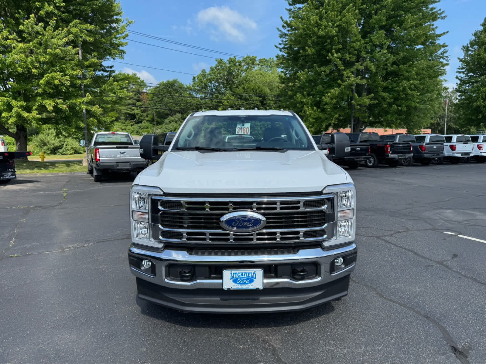 New 2026 Oxford White Ford XL image 8