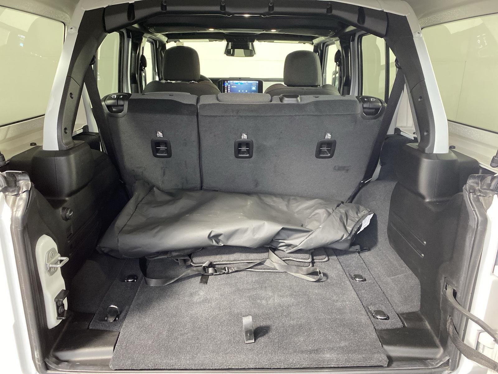 Used 2026 Bright White Jeep Sahara image 15