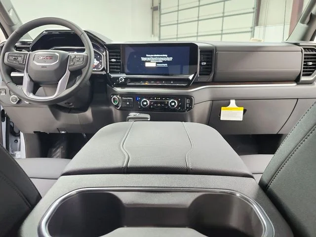 New 2026 White GMC SLT image 28