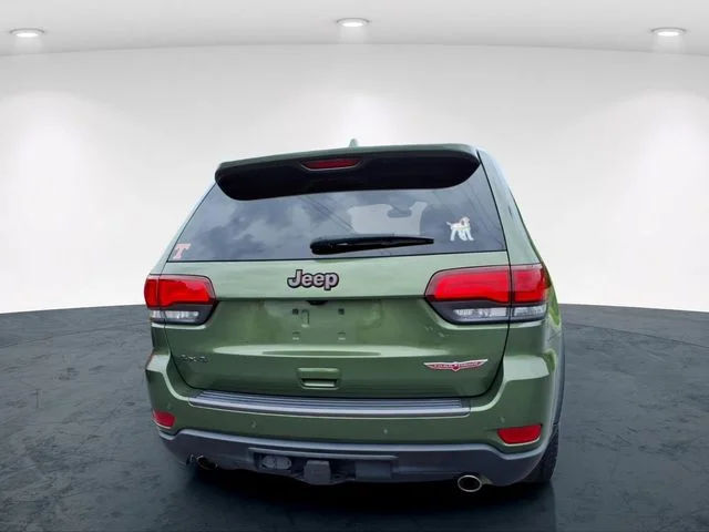 Used 2021 Green Jeep Trailhawk image 15