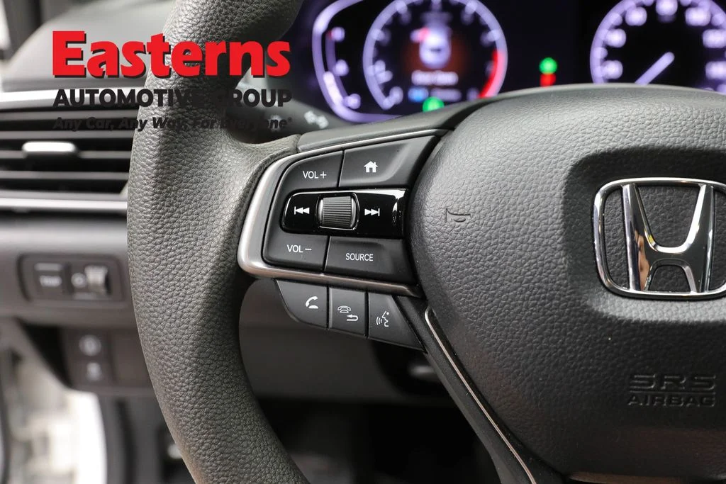 Used 2020 White Honda LX image 14