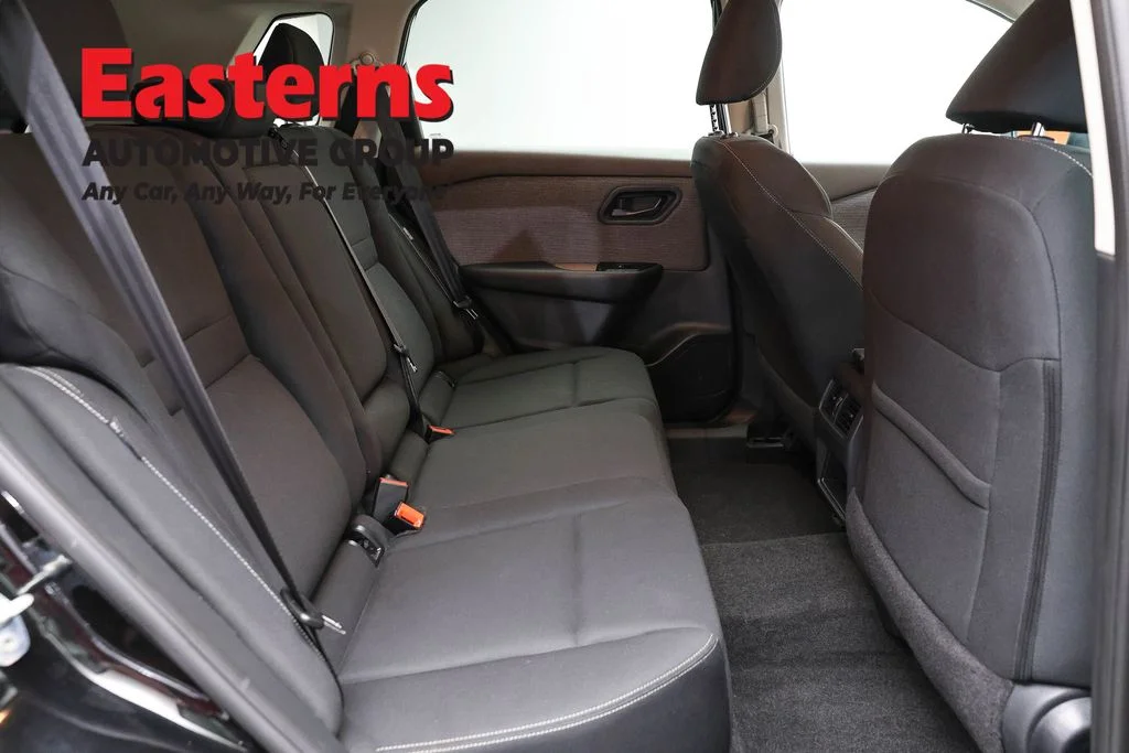 Used 2023 Black Nissan S image 23