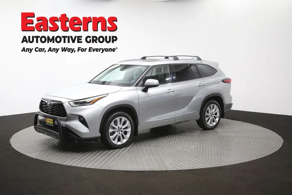 Used 2021 Silver Toyota Limited image 61