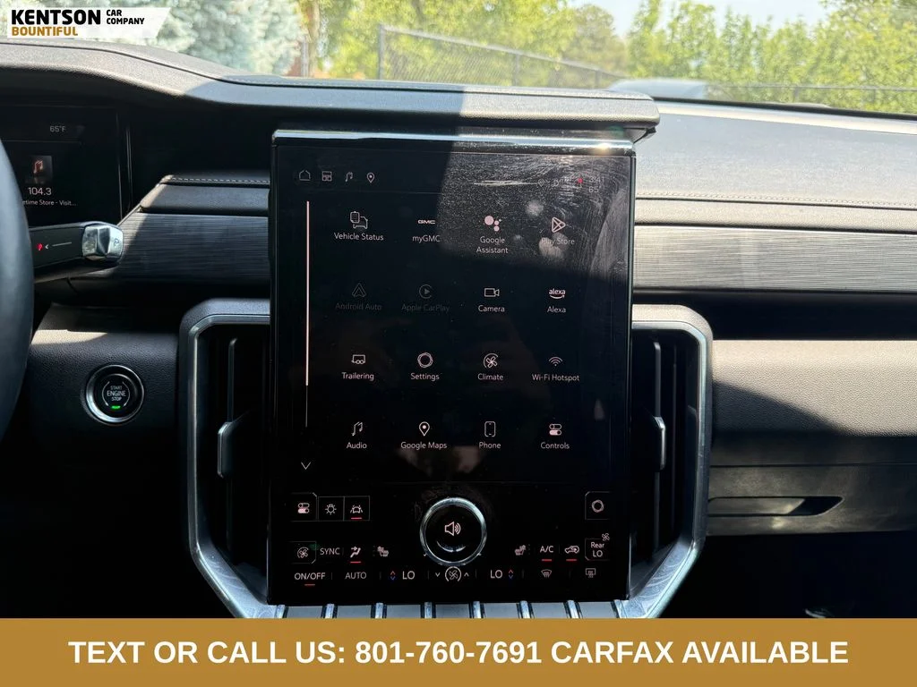 Used 2025 Gray GMC Elevation image 26