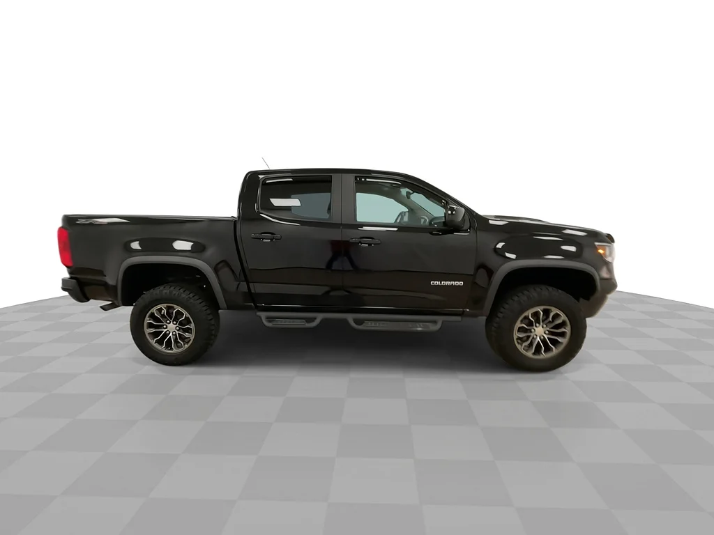 Used 2017 Black Chevrolet ZR2 image 8