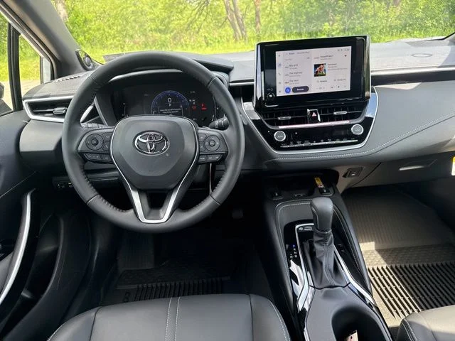 2026 Toyota Corolla Hatchback XSE - Photo 16