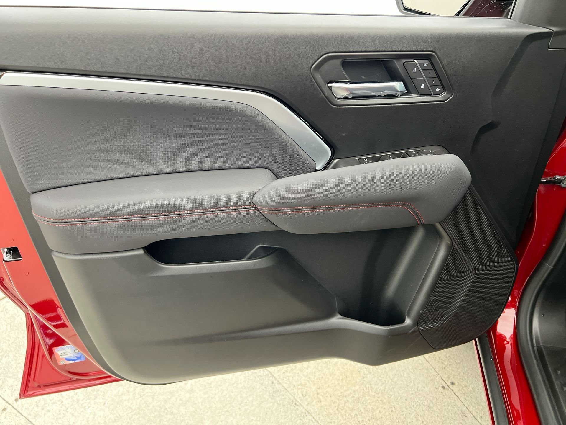 New 2026 Radiant Red Tintcoat Chevrolet Z71 image 64