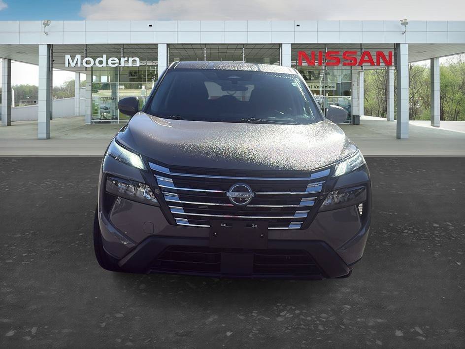 Used 2025 Baja Storm Metallic Nissan SV image 31